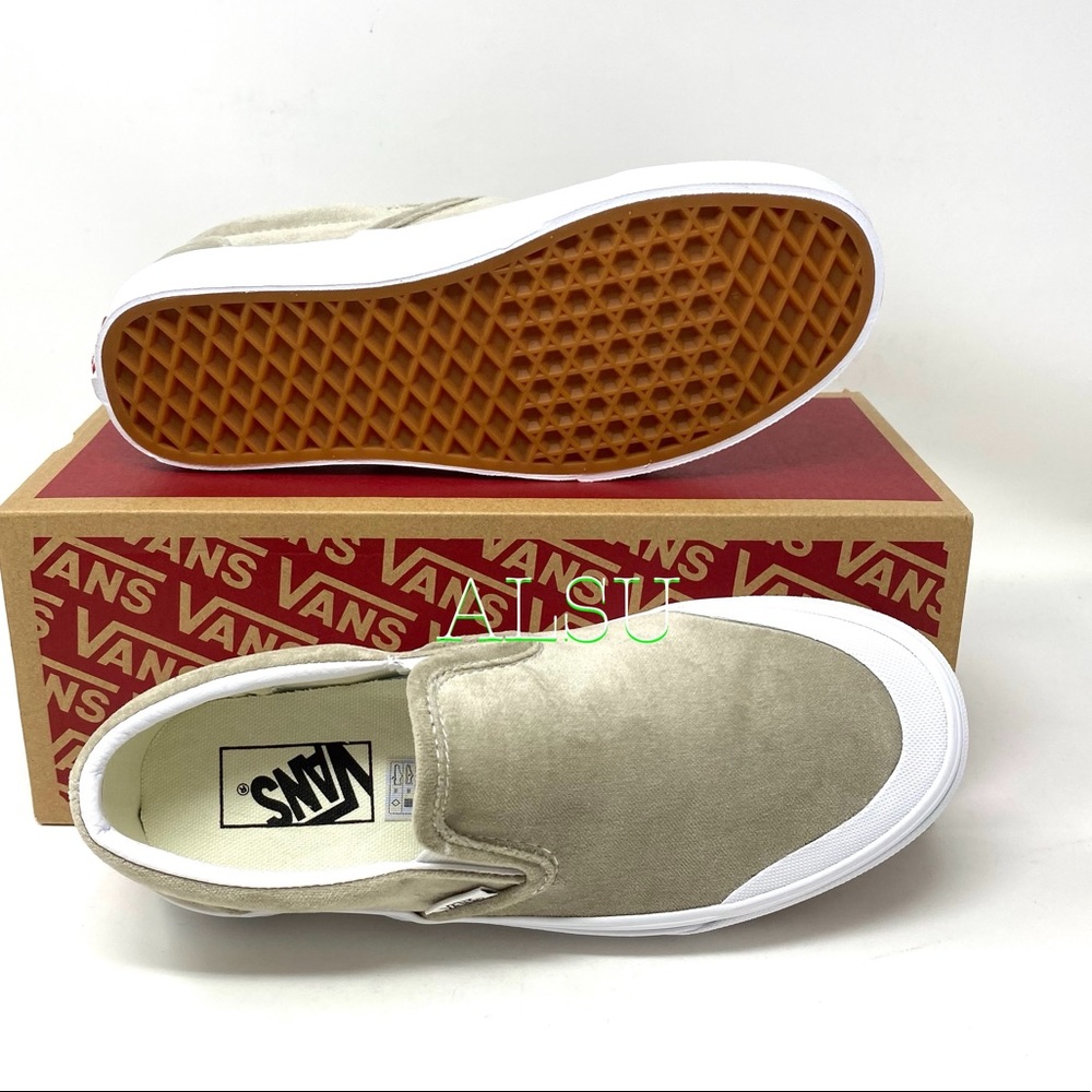 VANS Classic Slip On T Velvet Grey Women’s Sneaker - Picture 3 of 10